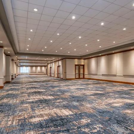 Embassy Suites By Hilton Dorado Del Mar Beach Resort-2