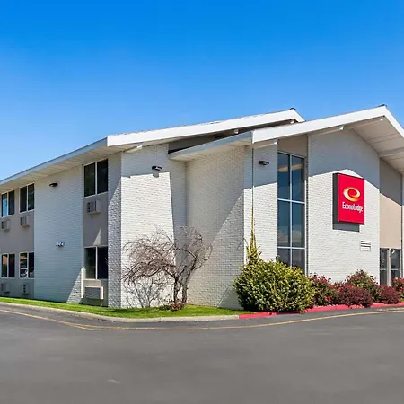 Econo Lodge-2