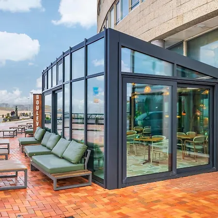 Suites Boulevard 17-3