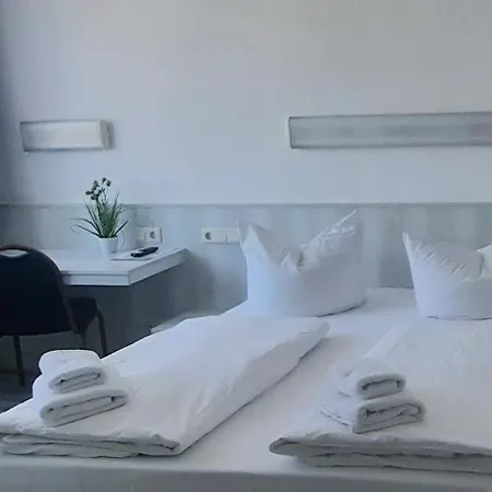 Central-Hotel Tegel-2