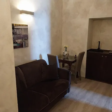 La Piazzetta Affittacamere Ristorante-2