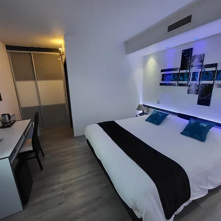 Citotel Hôtel Le Capricorne-3