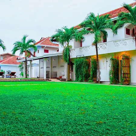 Paradise Holiday Village-2