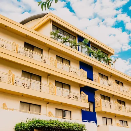 Peninsula Hotel Dar Es Salaam-2