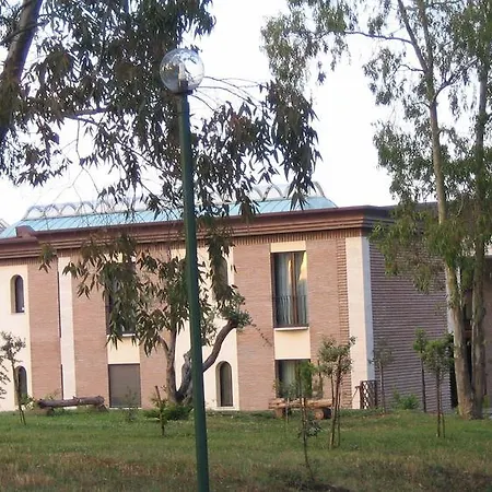 Hotel D.G. Garden-2