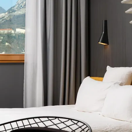 Okko Hotels Grenoble Centre-3