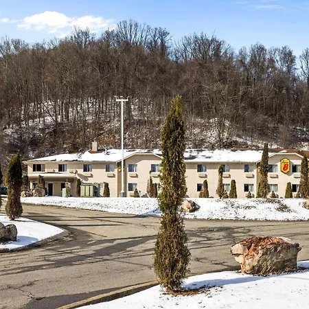 Super 8 By Wyndham Pittsburgh/Monroeville-3