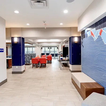 Holiday Inn Express & Suites Palm Coast - I-95-2