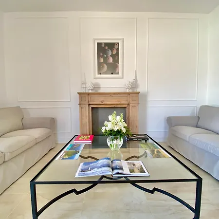Maison Sciscì Rooms-2