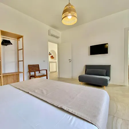 Maison Sciscì Rooms-3
