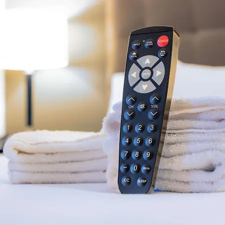 Drury Inn & Suites Overland Park-2