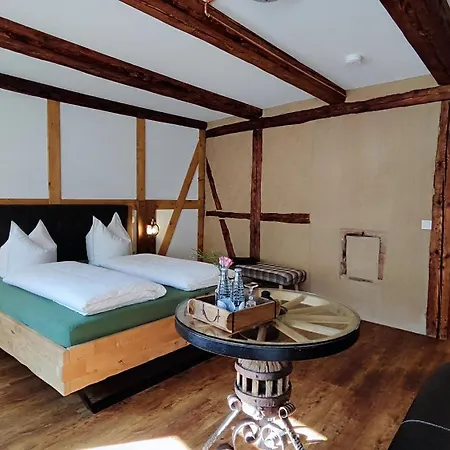 Traditions - Hotel Zur Tanne-2