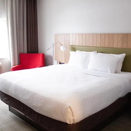 Country Inn & Suites By Radisson, Big Rapids, Mi-3