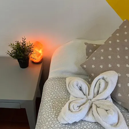 Roomin Hostel-3
