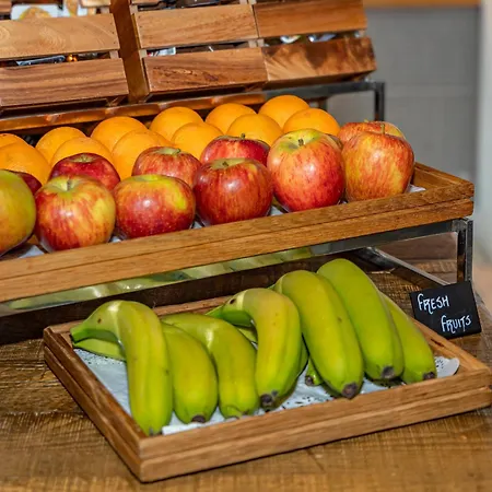 Holiday Inn London West By Ihg-2