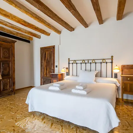 Lo Palauet de la Muralla-2