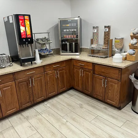 Wingate By Wyndham Sioux City-3