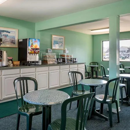 Rodeway Inn & Suites Rehoboth Beach-3