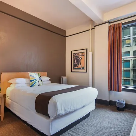 Moore Hotel-2