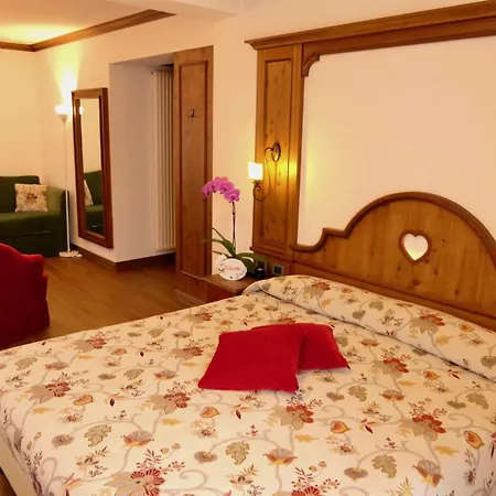 Dream Hotel-2