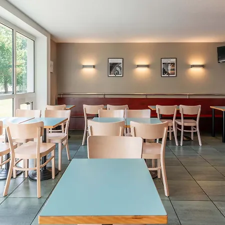 B&B Hotel Montauban-3