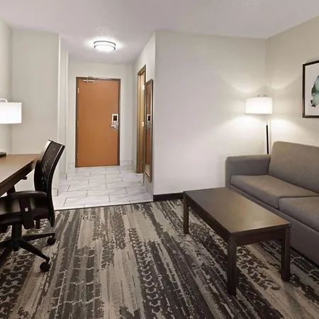 Wingate By Wyndham Marion-2
