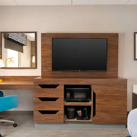 Hampton Inn Bloomsburg-3