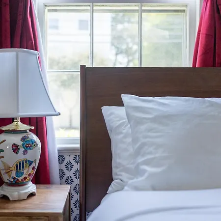 Sally Webster Inn-2