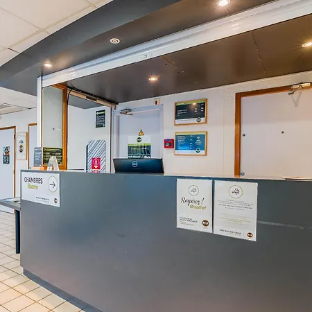 B&B Hotel Chatellerault-3