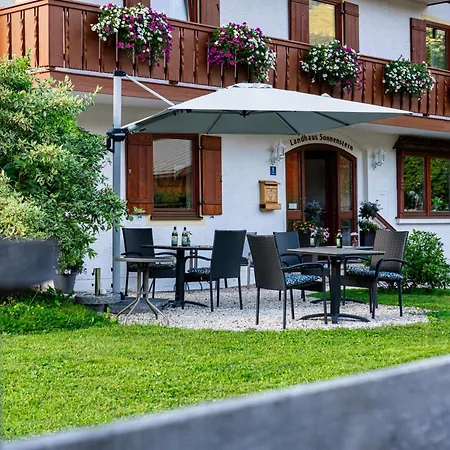 Hotel Garni Landhaus Sonnenstern-3