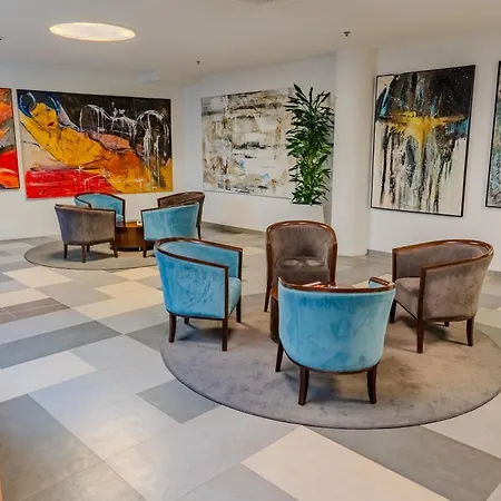 Hotel Academia-2