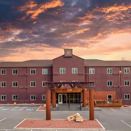 Wolfe'S Hotel Moab (Adults Only)-2