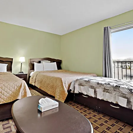 Niagara Lodge & Suites-2