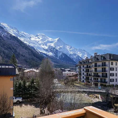 Les Gourmets - Chalet Hotel-2
