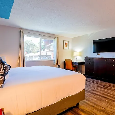 Coast River Inn By Oyo Seaside-2