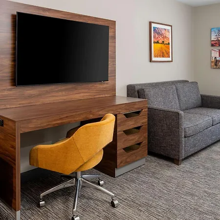 Hampton Inn Mitchell-3