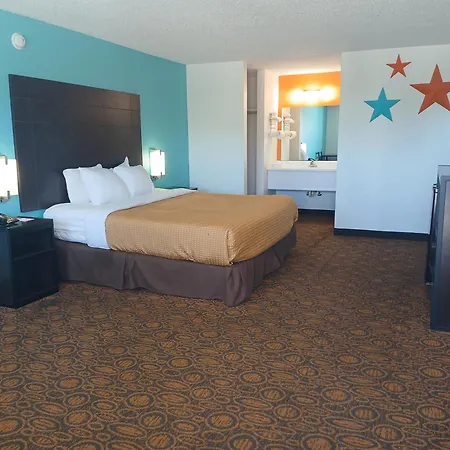 Howard Johnson By Wyndham Branson Theatre District-3