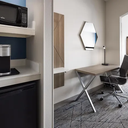 Holiday Inn Express & Suites Leesburg - Historic District By Ihg-2