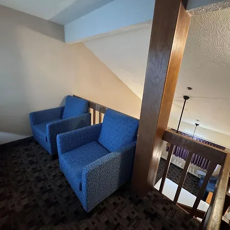 Promenade Inn & Suites Oceanfront-2