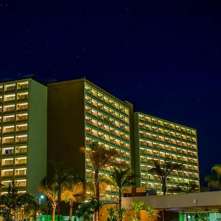 Hot Beach Resort-3