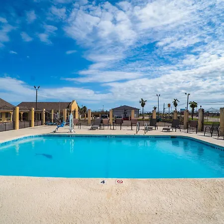 Aransas Bay Inn & Suites Corpus Christi By Oyo-3