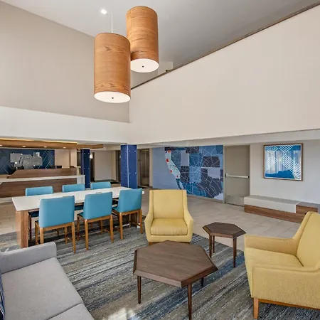 Holiday Inn Express San Diego South - National City By Ihg-2