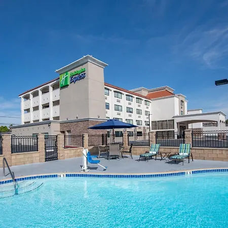 Holiday Inn Express San Diego South - National City By Ihg-3