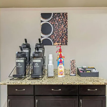 La Quinta By Wyndham Denison - North Lake Texoma-2