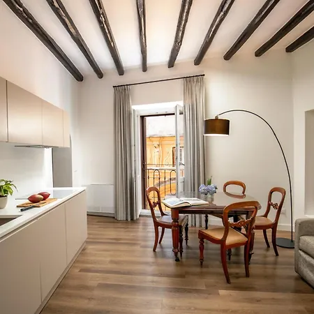 Boutique Hotel Campo De' Fiori-3