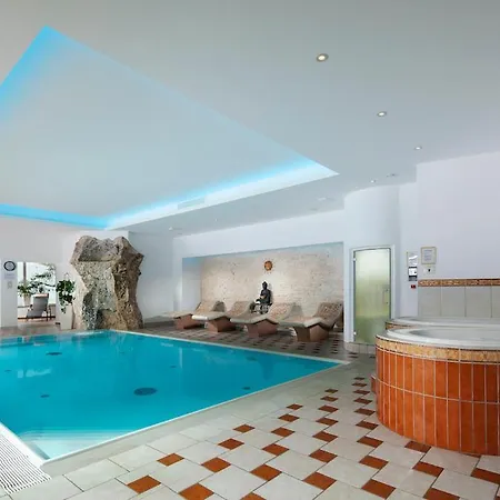 Alpenhotel Weiherbach Berchtesgaden Hallenbad und Sauna-2