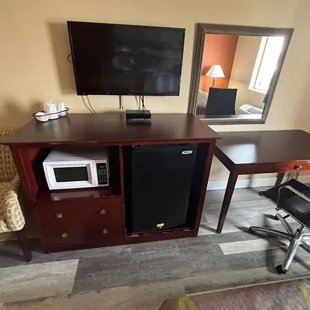 Super 8 By Wyndham Pontoon Beach Il/St. Louis Mo Area-2