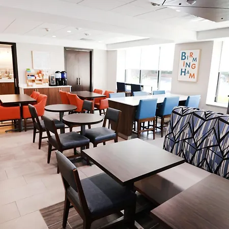 Holiday Inn Express Detroit-Birmingham By Ihg-2