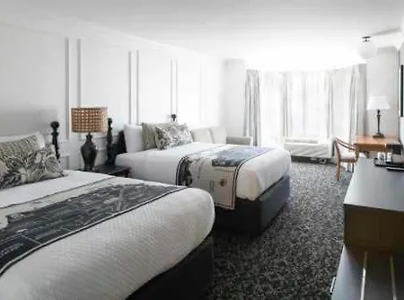 Cow Hollow Inn And Suites-2