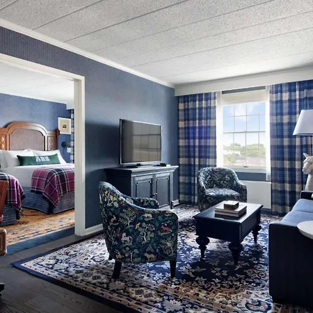 Graduate By Hilton State College-3
